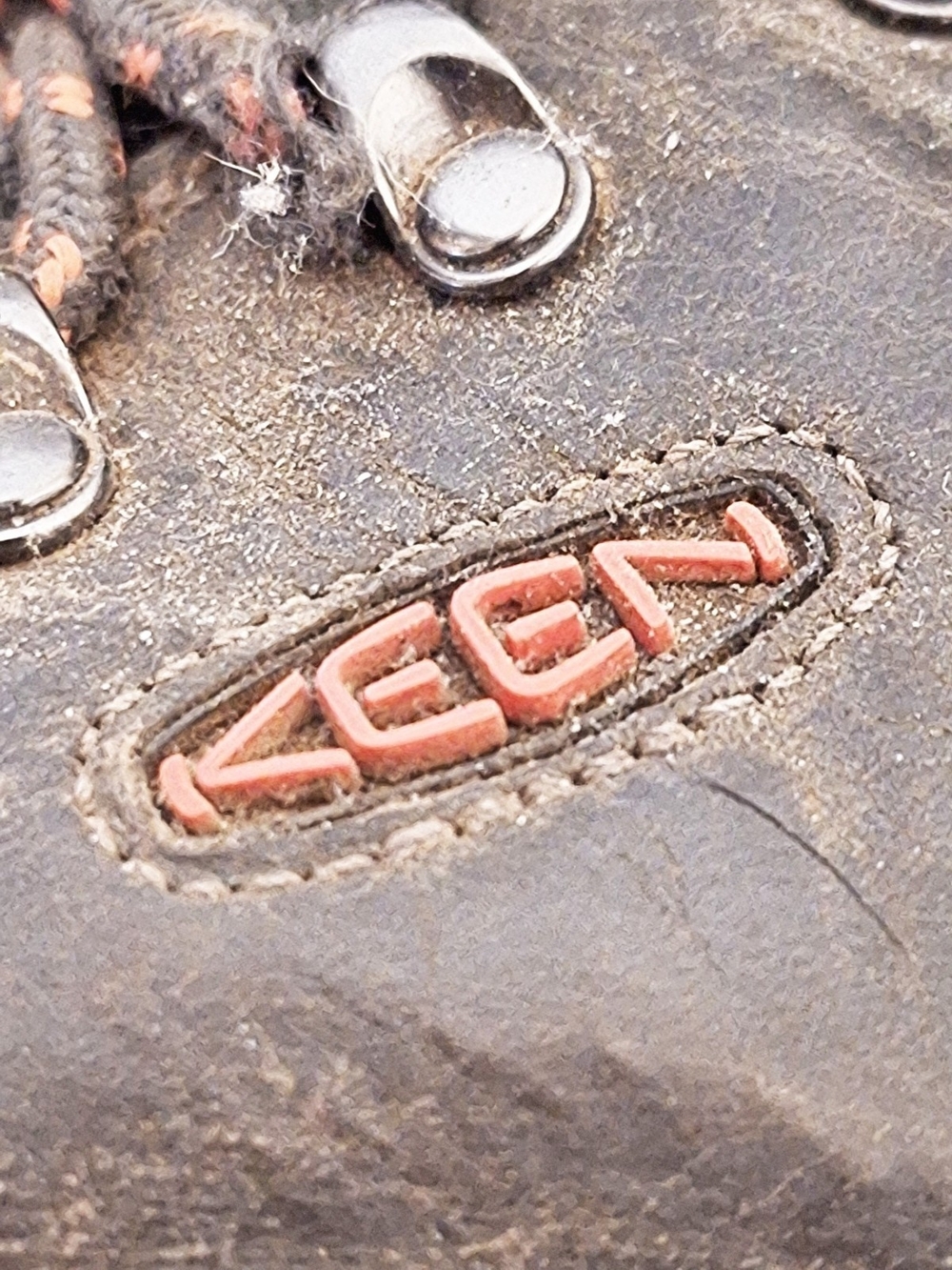 ✨️KEEN Women's Brown Hiking Boots - Rugged Waterproof Trail Boots! New Laces! - Picture 12 of 16